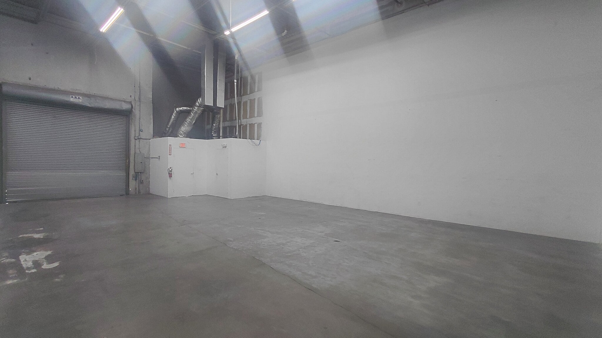 21113 Johnson St, Pembroke Pines, FL to rent Interior Photo- Image 1 of 4