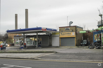 Brentfield Rd, London for sale Primary Photo- Image 1 of 1