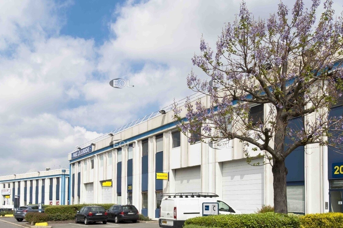 Light Industrial in Gennevilliers to rent Building Photo- Image 1 of 17
