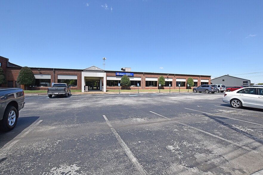 1501 Riverside Dr, Chattanooga, TN for sale - Building Photo - Image 1 of 1