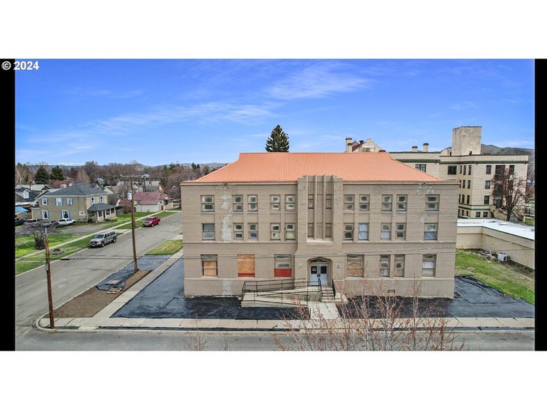 2330 5th St, Baker City, OR for sale - Building Photo - Image 3 of 41