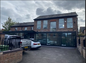 10A Clifton St, Alderley Edge to rent Building Photo- Image 1 of 2