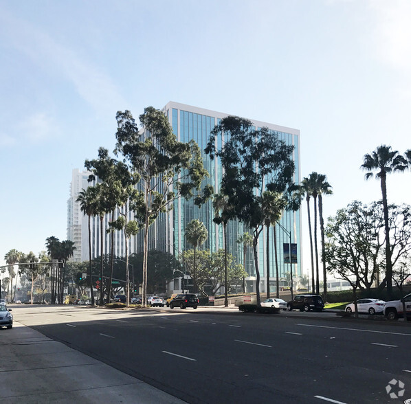 100 Oceangate, Long Beach, CA for rent - Building Photo - Image 2 of 8