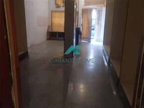 Retail in Madrid, Madrid to rent Interior Photo- Image 2 of 3