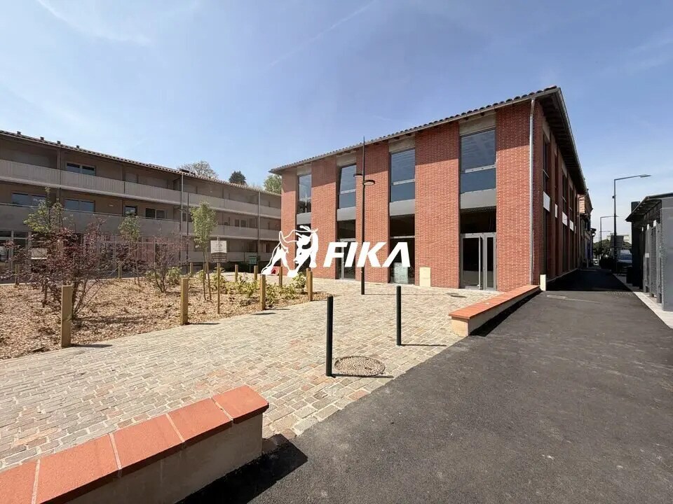 Vente Bureaux 338 m² - Photo 1