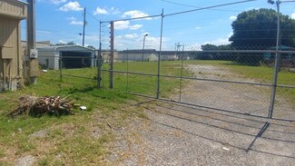 More details for 209 N Falkenburg Rd, Tampa, FL - Land to Rent