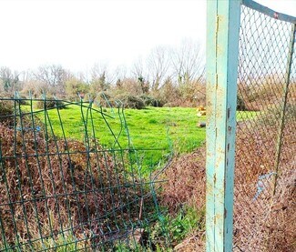 More details for Calle los Zarzales, 19, Villaquilambre - Land for Sale