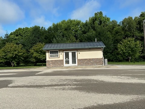 102 W Lawrence St, Kearney, MO for rent - Building Photo - Image 3 of 5