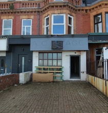 12 East Parade, Whitley Bay to rent Building Photo- Image 2 of 2