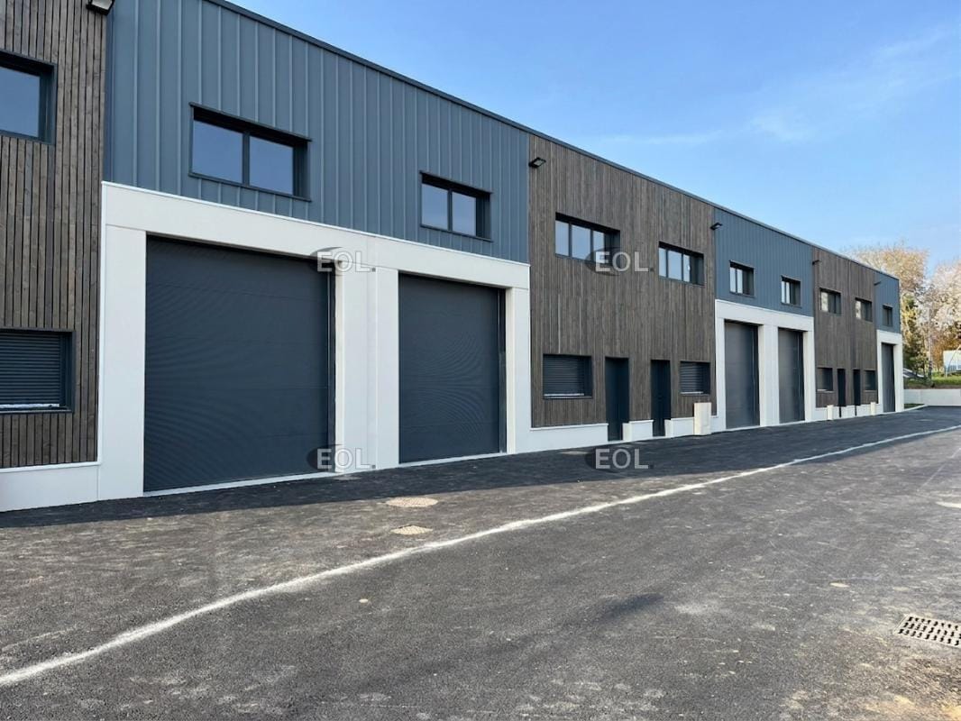 Light Industrial in Ennery to rent Building Photo- Image 1 of 8