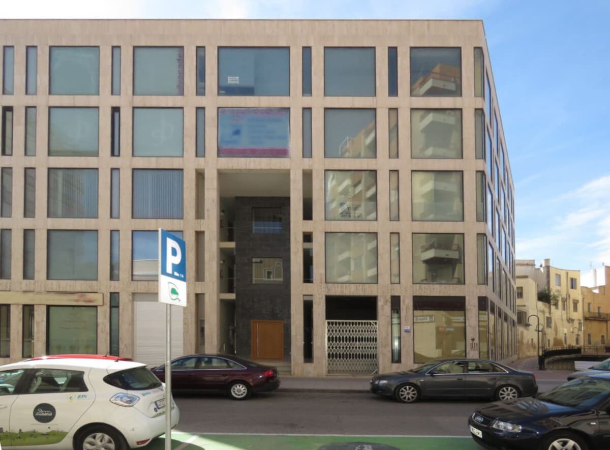 Office in Amposta, Tarragona for sale Primary Photo- Image 1 of 5