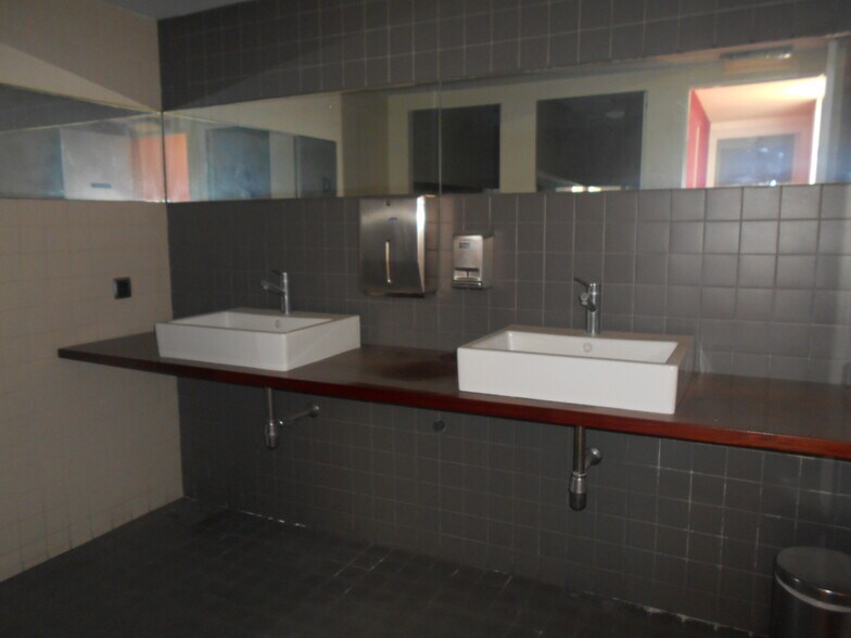 Hospitality in Torelló, Barcelona for sale - Interior Photo - Image 3 of 5