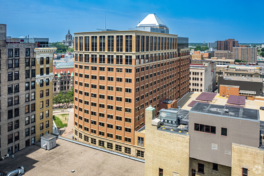 380-388 Saint Peter St, Saint Paul, MN for rent - Building Photo - Image 3 of 18