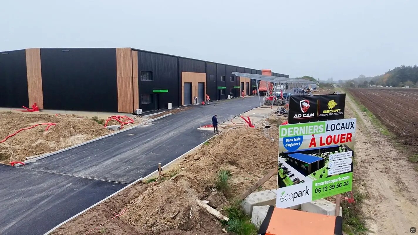 Light Industrial in Portet-sur-Garonne to rent Building Photo- Image 1 of 13