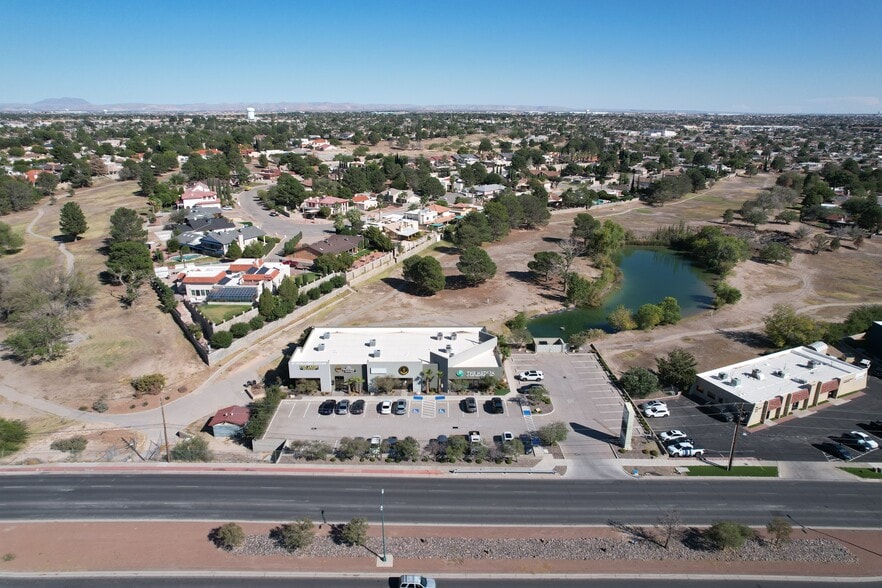 1626 N Lee Trevino Dr, El Paso, TX for rent - Building Photo - Image 3 of 14