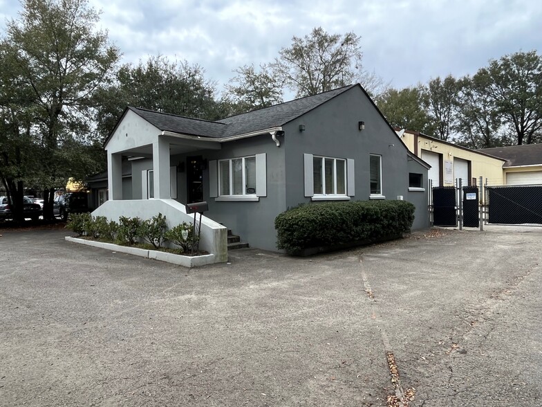 1258 Remount Rd, North Charleston, SC for rent - Building Photo - Image 1 of 32