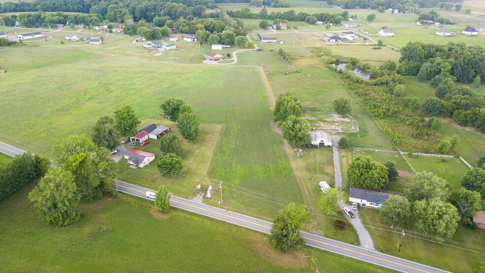 2242 Hwy 76, Portland, TN for sale - Primary Photo - Image 1 of 1