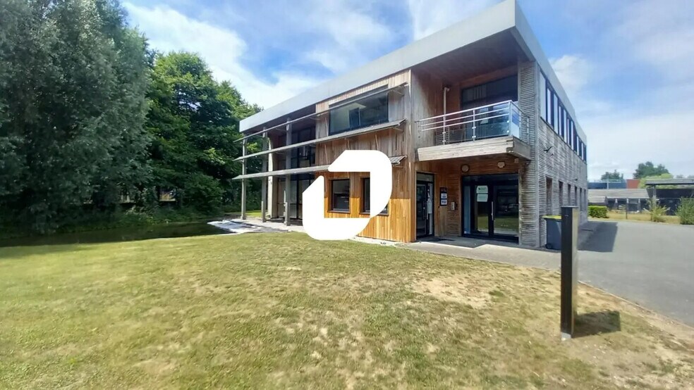Office in Sainghin-en-Mélantois to rent - Building Photo - Image 1 of 8
