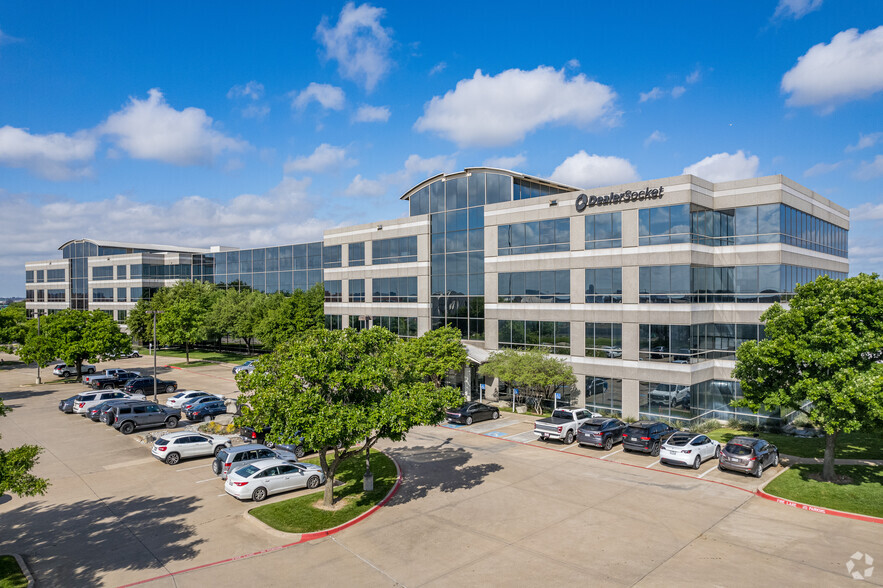 7301 N State Highway 161, Irving, TX for rent - Building Photo - Image 1 of 12