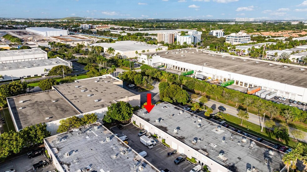 10813-10841 NW 29th St, Doral, FL for sale - Building Photo - Image 2 of 21