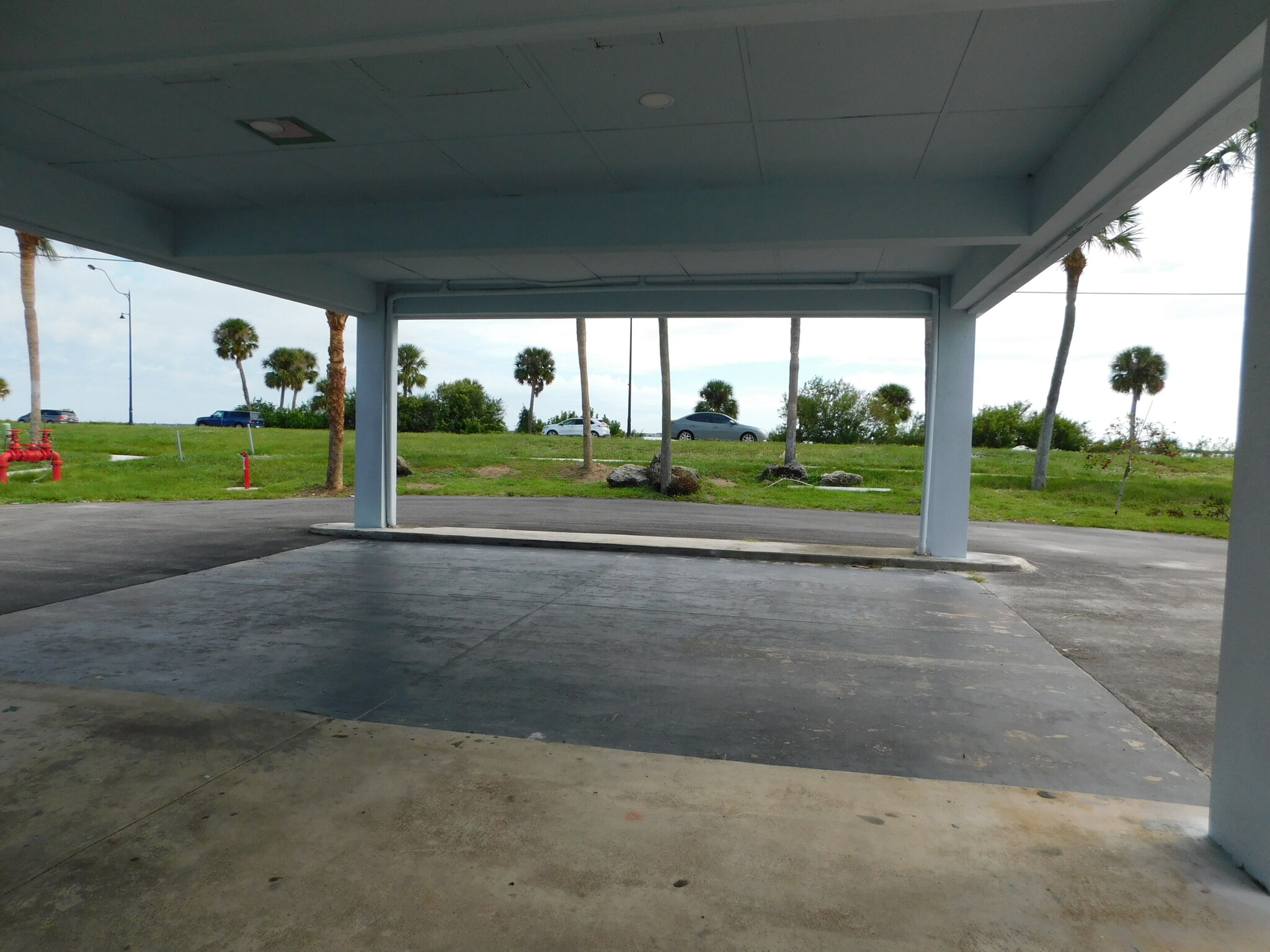 4700 Dixie Hwy NE, Palm Bay, FL for rent Building Photo- Image 1 of 7