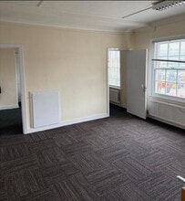 2 Waterloo Rd, Wolverhampton to rent Interior Photo- Image 2 of 2