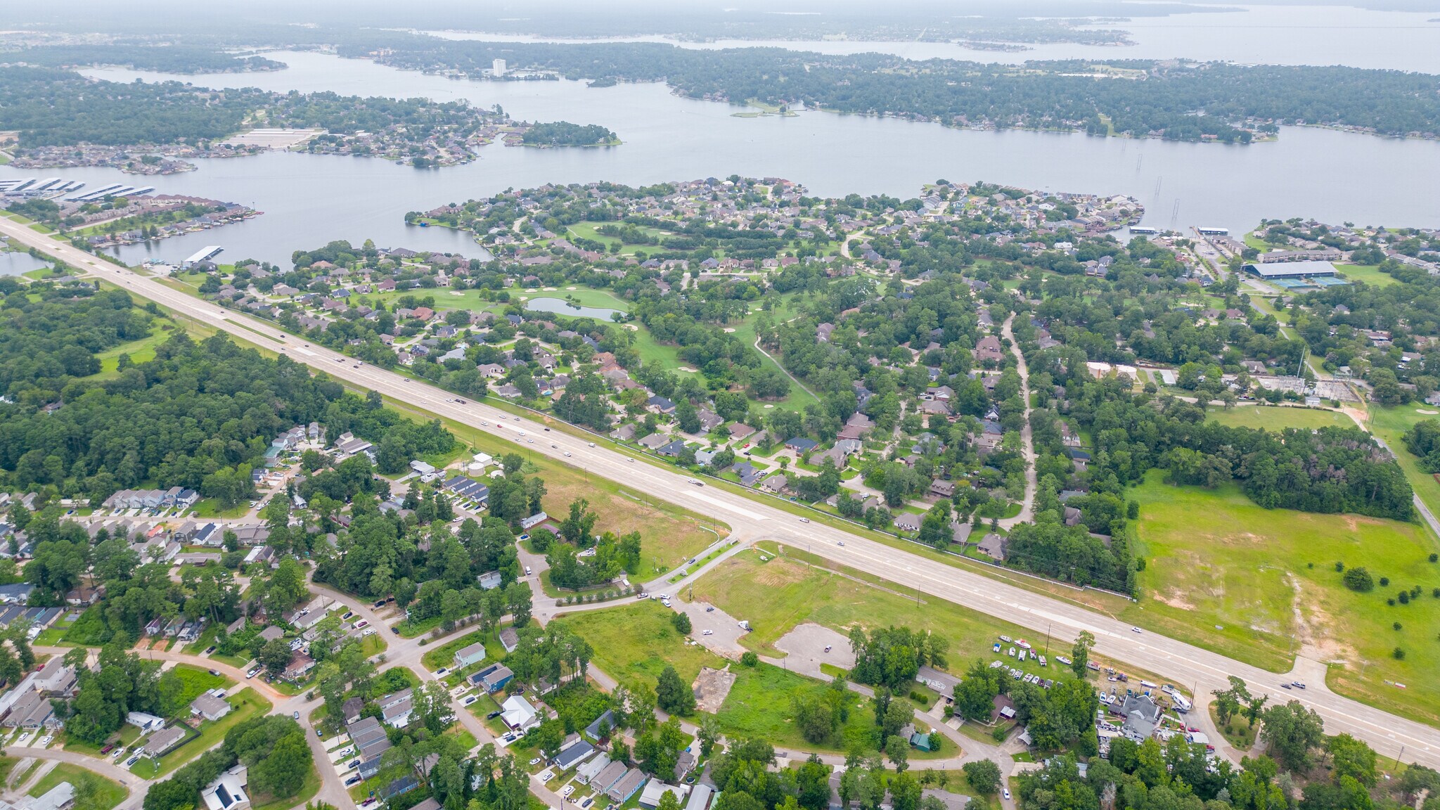 17100 Highway 105 W, Montgomery, TX to rent Building Photo- Image 1 of 12