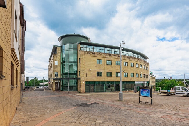 More details for Castle St, Hamilton - Retail to Rent