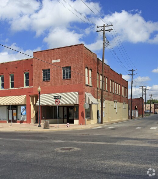 15 E Main St, Ardmore, OK for sale - Primary Photo - Image 1 of 1