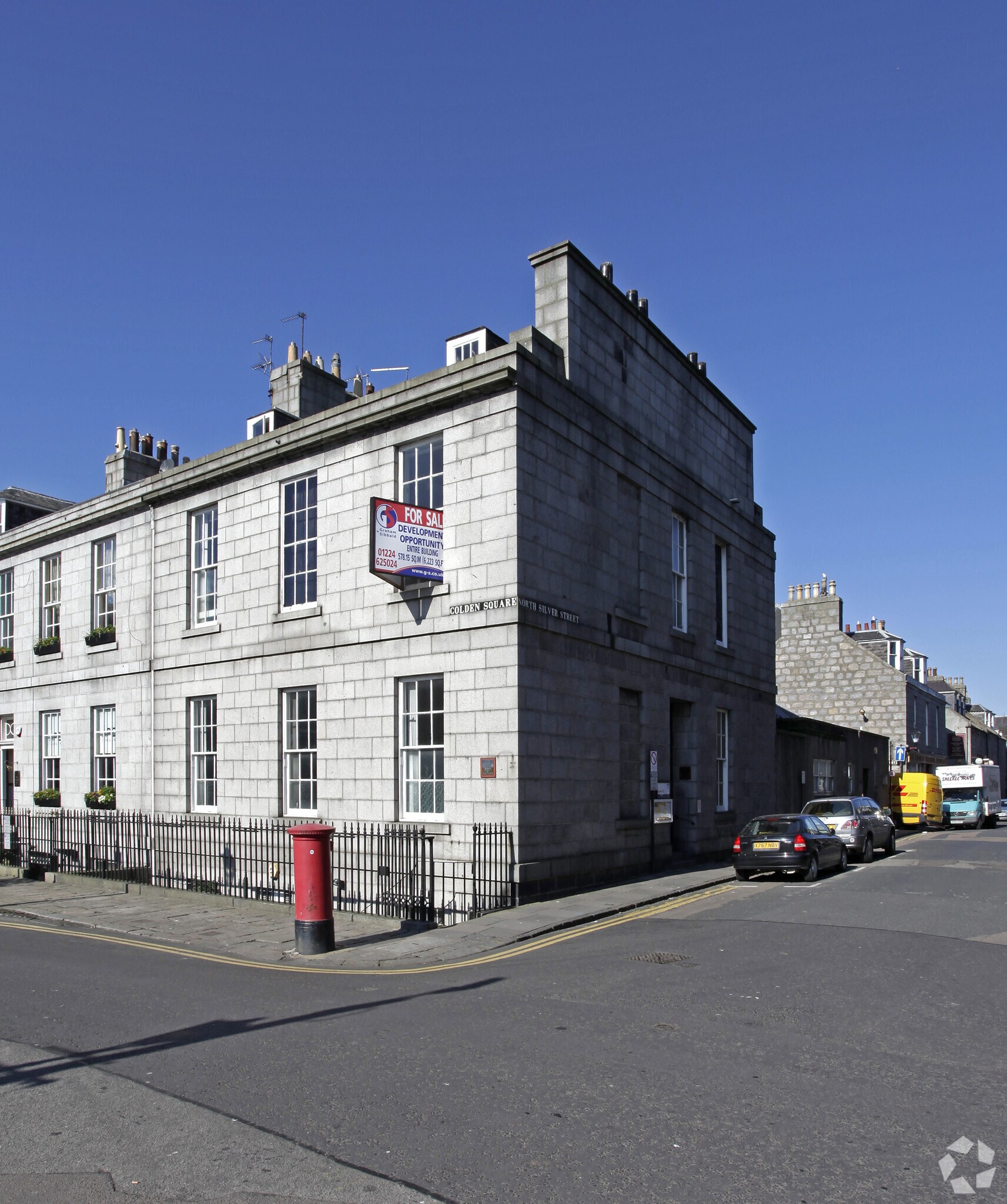 13 Golden Sq, Aberdeen to rent Primary Photo- Image 1 of 3