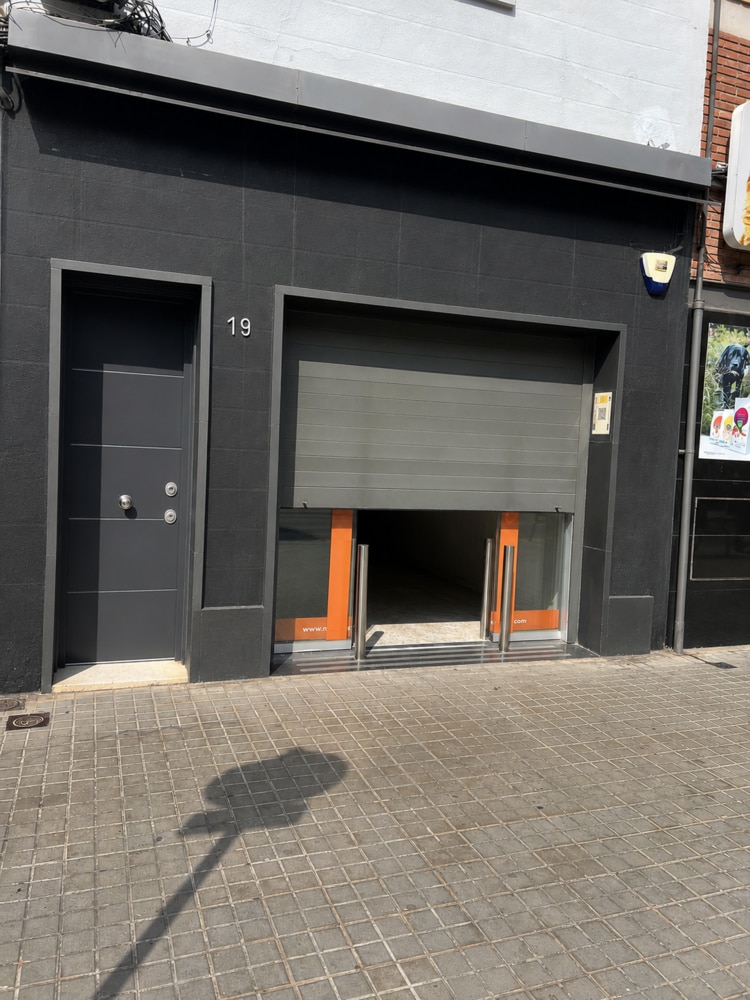 Retail in Sabadell, Barcelona to rent Building Photo- Image 1 of 5