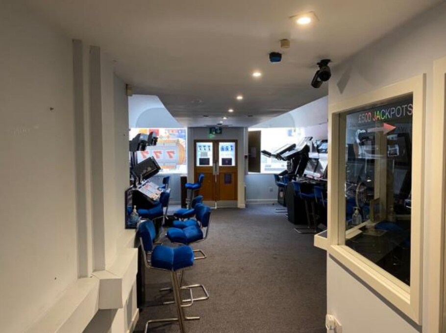 45-51 South Methven St, Perth to rent Interior Photo- Image 1 of 3