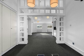 1 Coldbath Sq, London to rent Interior Photo- Image 2 of 27