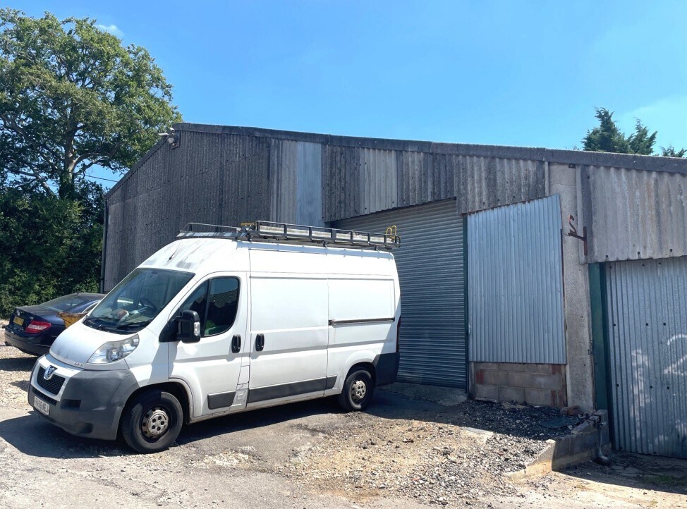 Nuffield Lane, Benson to rent Primary Photo- Image 1 of 5