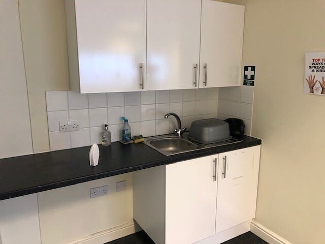 Gelders Hall Rd, Shepshed to rent - Interior Photo - Image 3 of 4