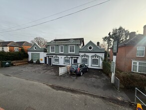 5-7 Main Rd, Southampton for sale Primary Photo- Image 1 of 10