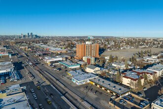 3502-3504 17th Ave SE, Calgary, AB - aerial  map view - Image1