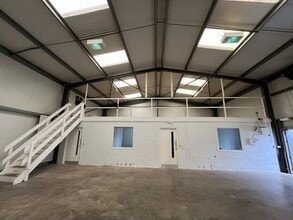 Slippery Gowt Ln, Wyberton to rent Building Photo- Image 2 of 5