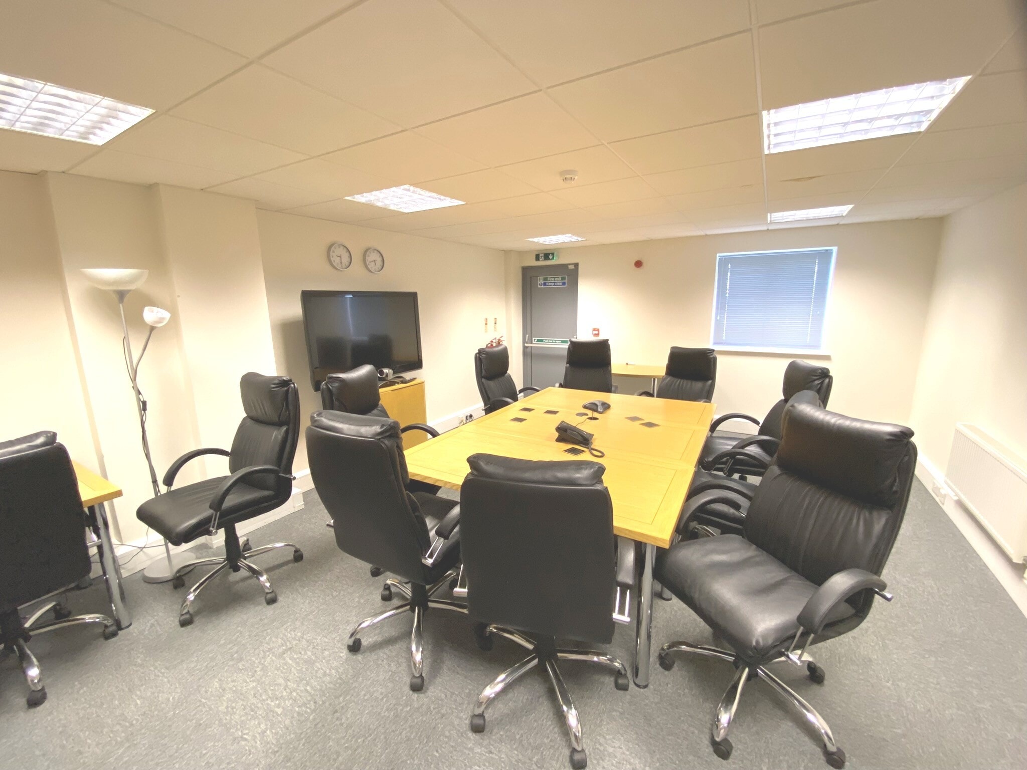 Cooper Rd, Thornbury for sale Interior Photo- Image 1 of 3