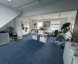 39 High St, Stamford to rent Interior Photo- Image 2 of 6