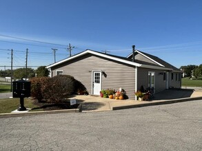 1989 Lohmar Ln, Cottleville, MO for rent Building Photo- Image 1 of 9