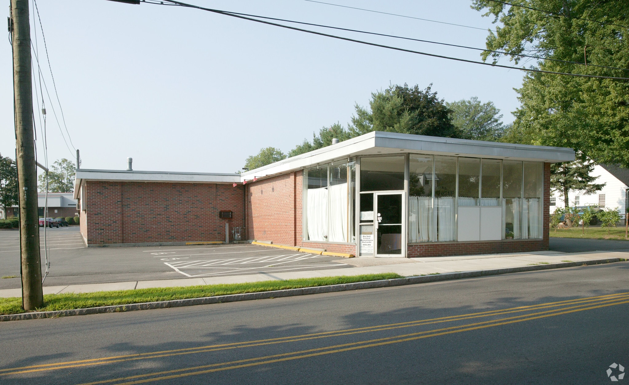 96 Alden Ave, Enfield, CT to rent Building Photo- Image 1 of 9