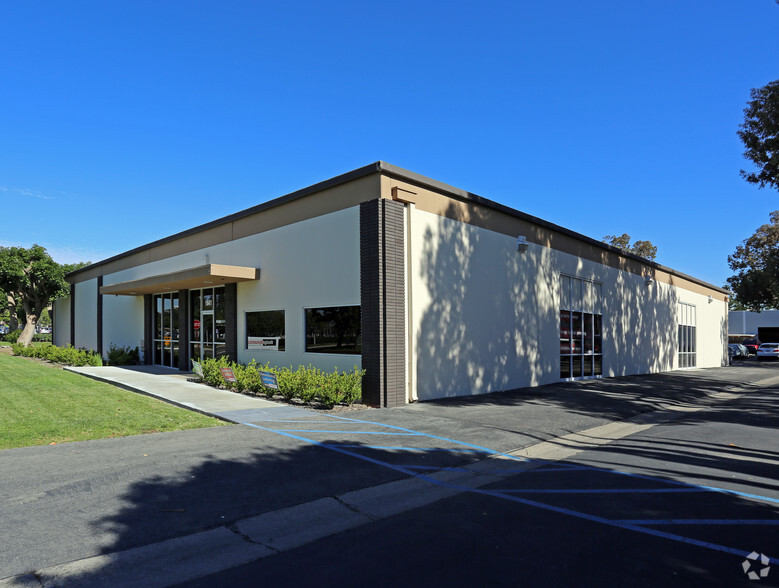 17312 Gillette Ave, Irvine, CA for sale - Building Photo - Image 1 of 1