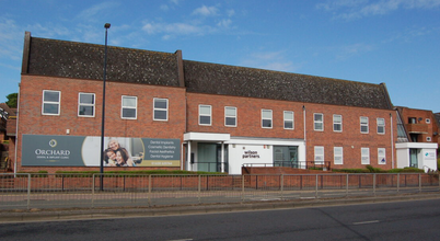 1-7 Frascati Way, Maidenhead for rent Building Photo- Image 1 of 6