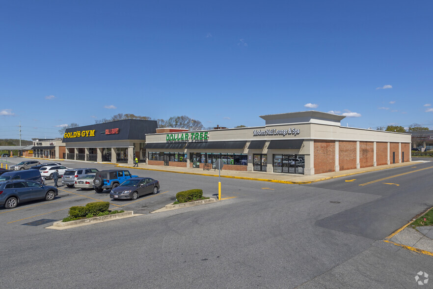 1625-1643 Crofton Ctr, Crofton, MD for sale - Primary Photo - Image 1 of 1