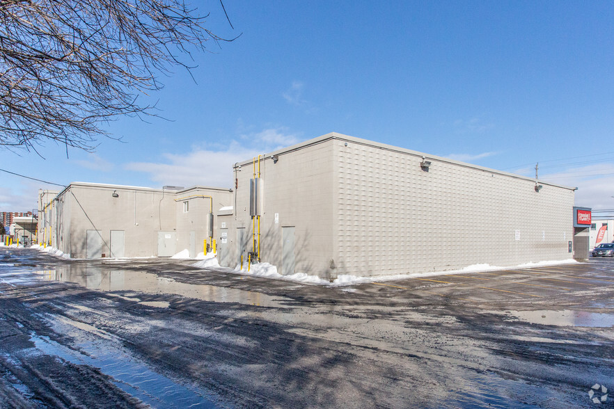 1508-1518 Merivale Rd, Nepean, ON for rent - Building Photo - Image 3 of 4