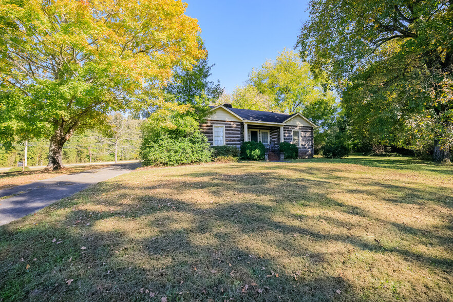 615 Patterson, Lafayette, GA for sale - Building Photo - Image 2 of 32