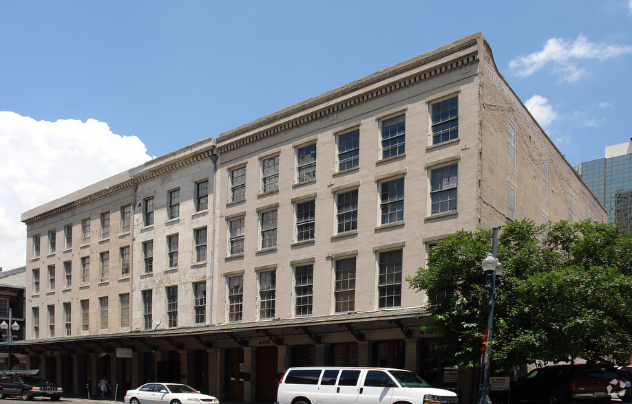 400-408 Magazine St, New Orleans, LA for rent - Building Photo - Image 2 of 2