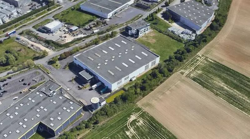 Industrial in Saint-Michel-sur-Orge to rent - Building Photo - Image 2 of 24
