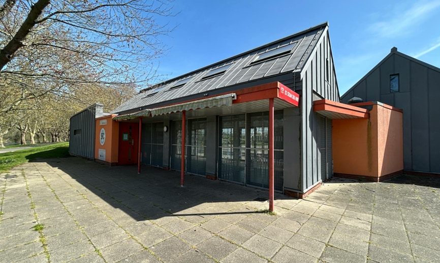 South Park Dr, Barking to rent Building Photo- Image 1 of 1